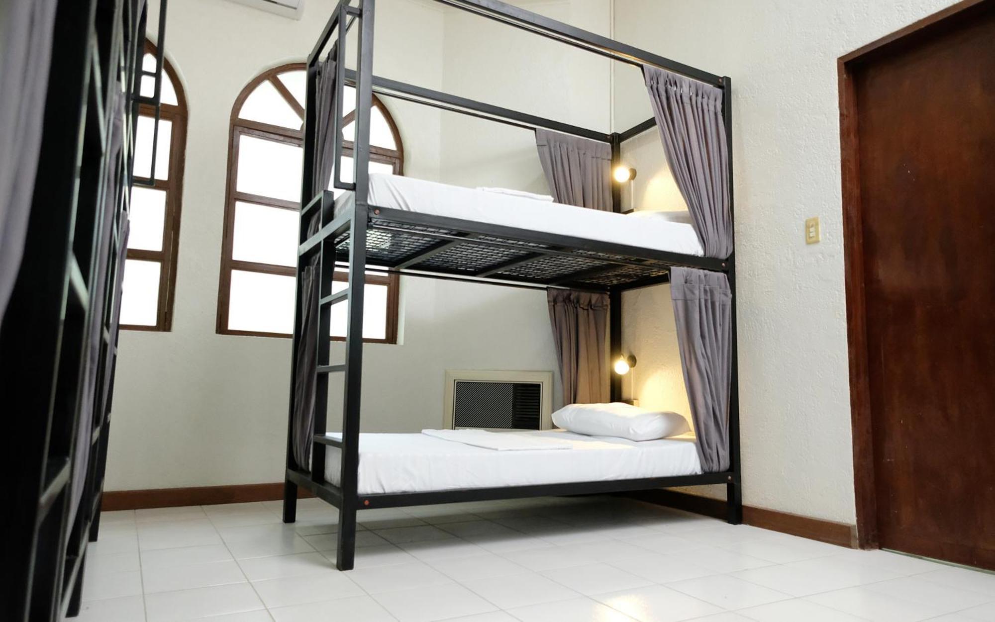Mad Monkey Dumaguete Hostel Dumaguete City Luaran gambar