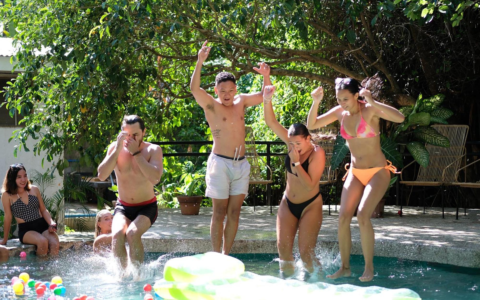 Mad Monkey Dumaguete Hostel Dumaguete City Luaran gambar