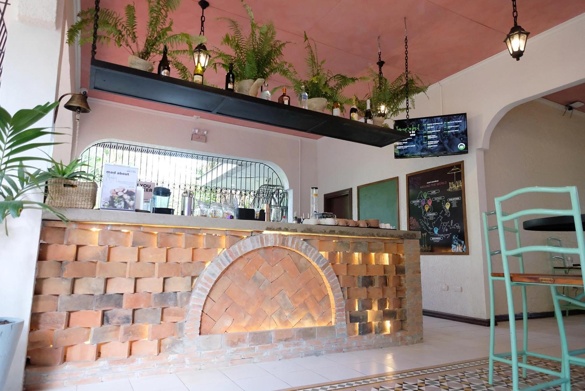 Mad Monkey Dumaguete Hostel Dumaguete City Luaran gambar